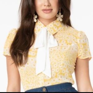 60’s mod Unique Vintage floral blouse